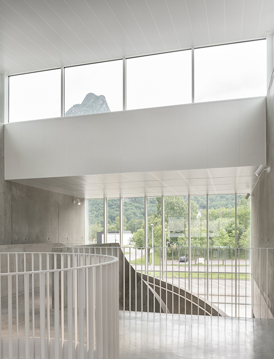 220315_W_P_-Levitt-Bernstein-_Instituto-Laue-Langevin-_05
