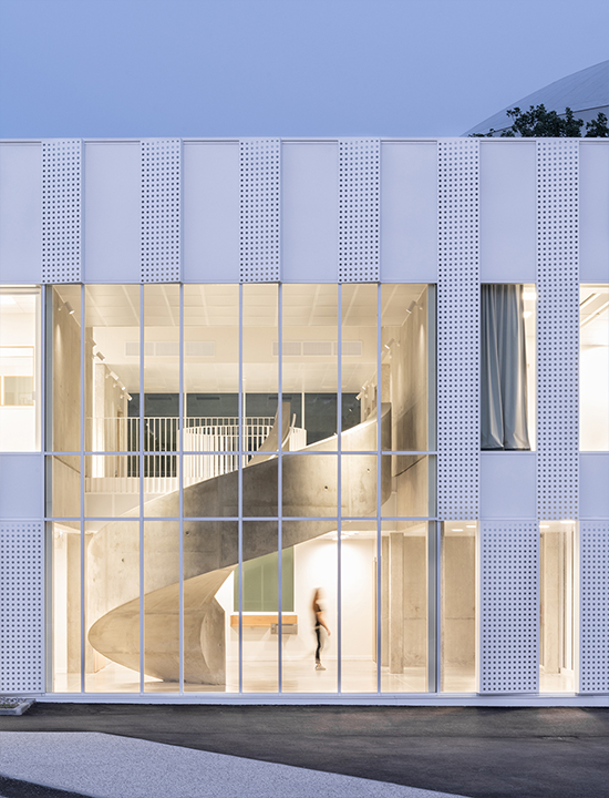 220315_W_P_-Levitt-Bernstein-_Instituto-Laue-Langevin-_10