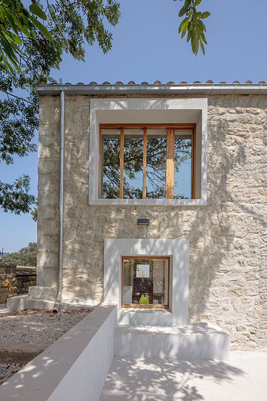 231128_W_P_Grey-House_06